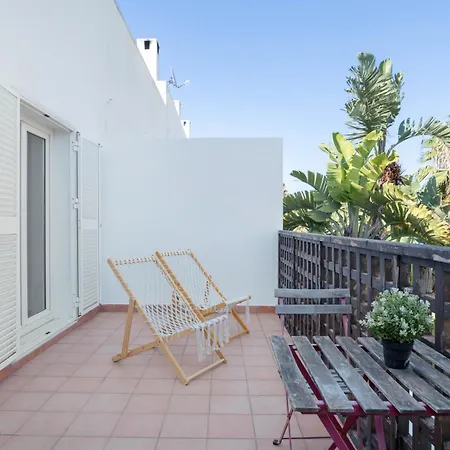 Nueve Pies Surfhouse Increibles Apartman