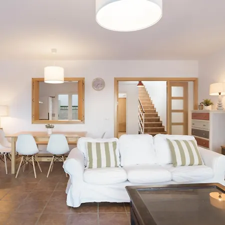 Apartman Nueve Pies Surfhouse Increibles